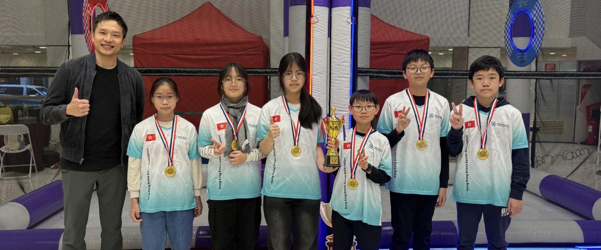 Banner 3 2025 無人機足球港澳盃冠軍